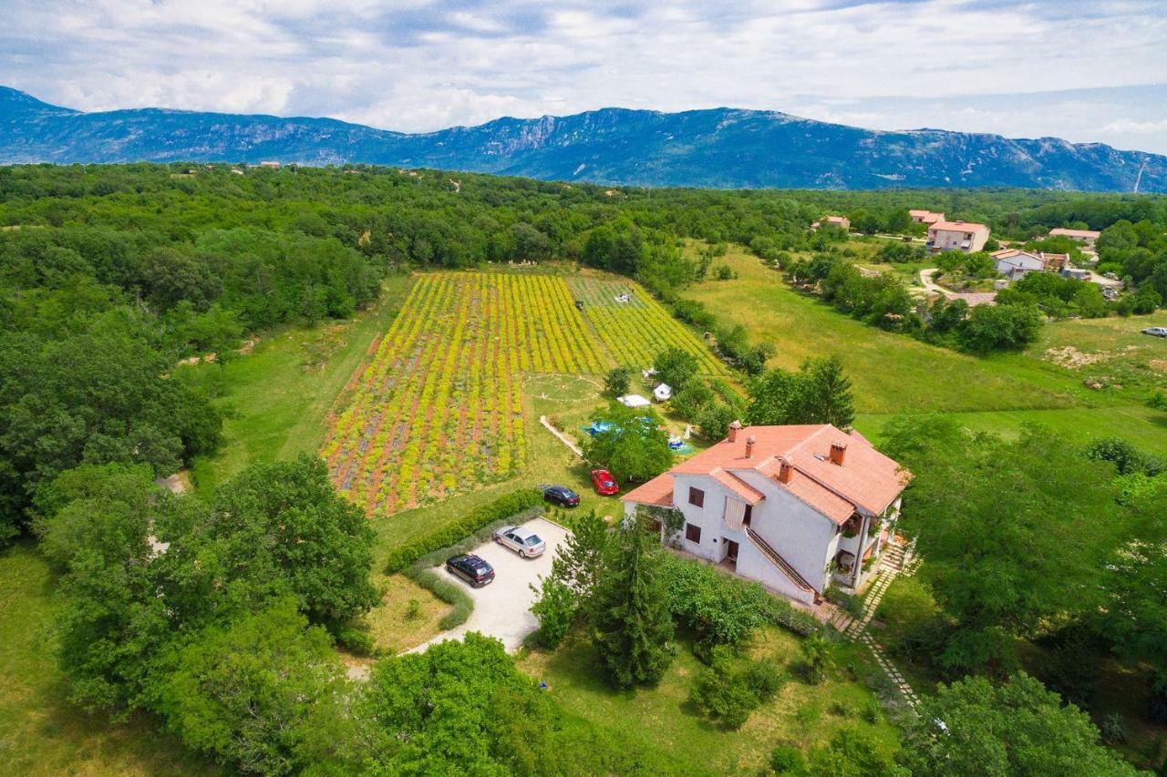 Apartments Valoda Nedeščina Esterno foto